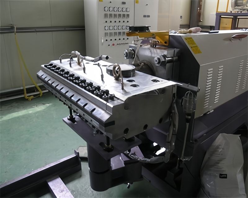 XPE/IXPE发泡材料生产线